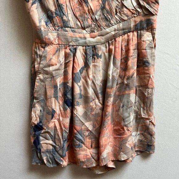 BCBGeneration one shoulder floral pastel romper size 4 - Picture 4 of 11